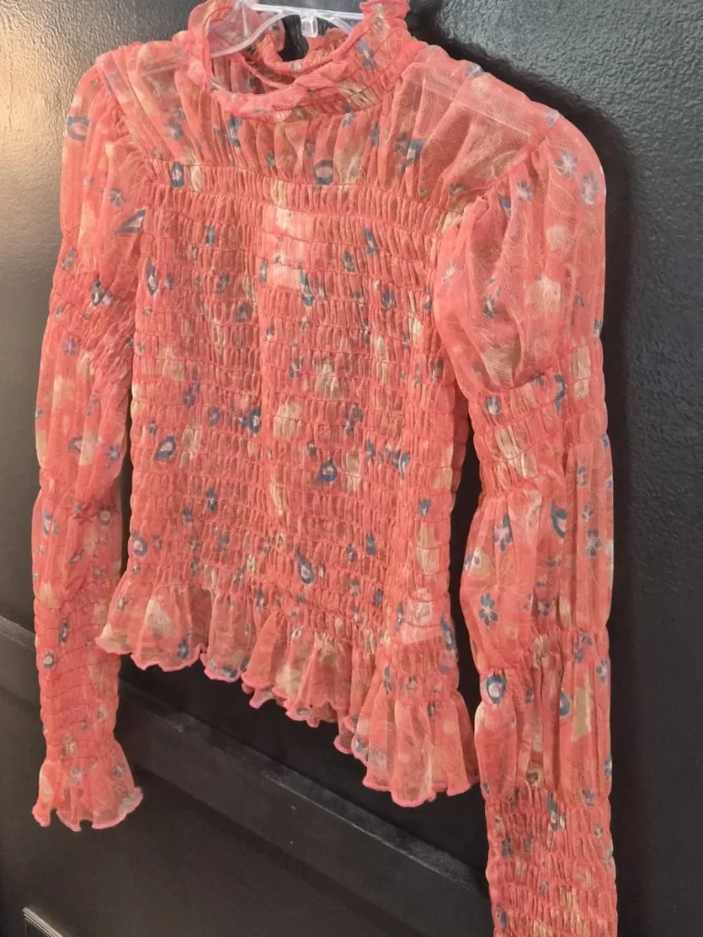 NWT | Free People | Light Coral Floral Ruffled Collar Blouse | Size S/P